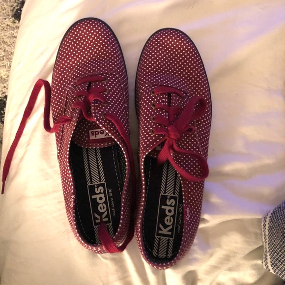 Keds - burgundy polka dots 💕 - Picture 5 of 5